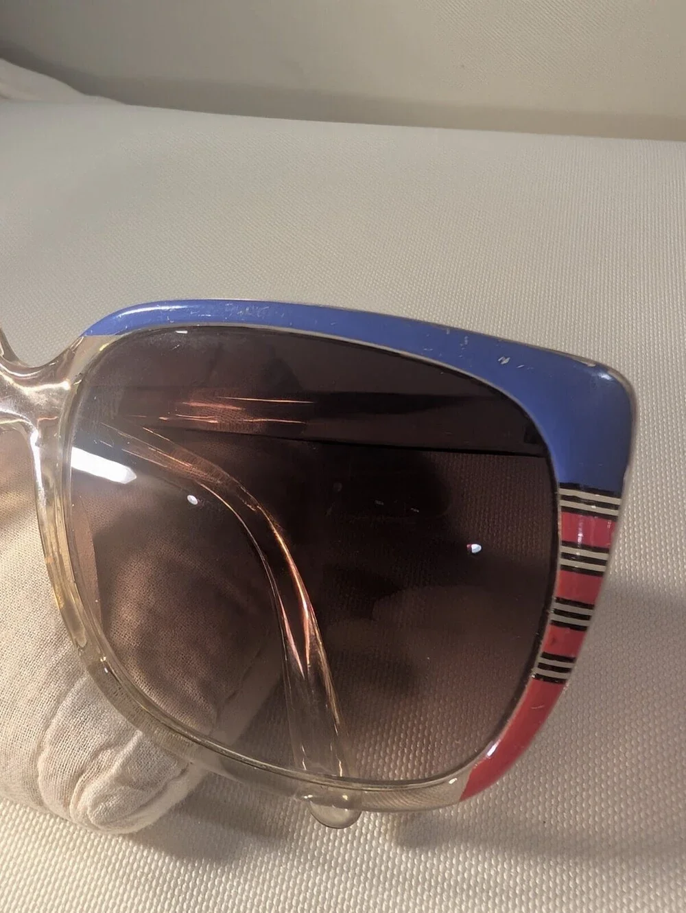 Vintage 1980s Taiwan ROC Oversized Square Sunglasses Clear Red Blue Retro